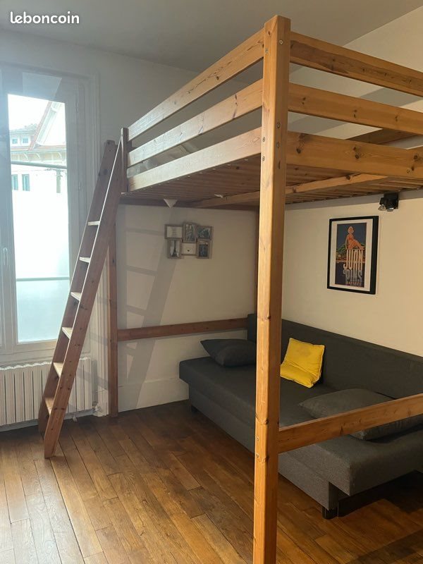 Appartement à louer, 17m², Garches