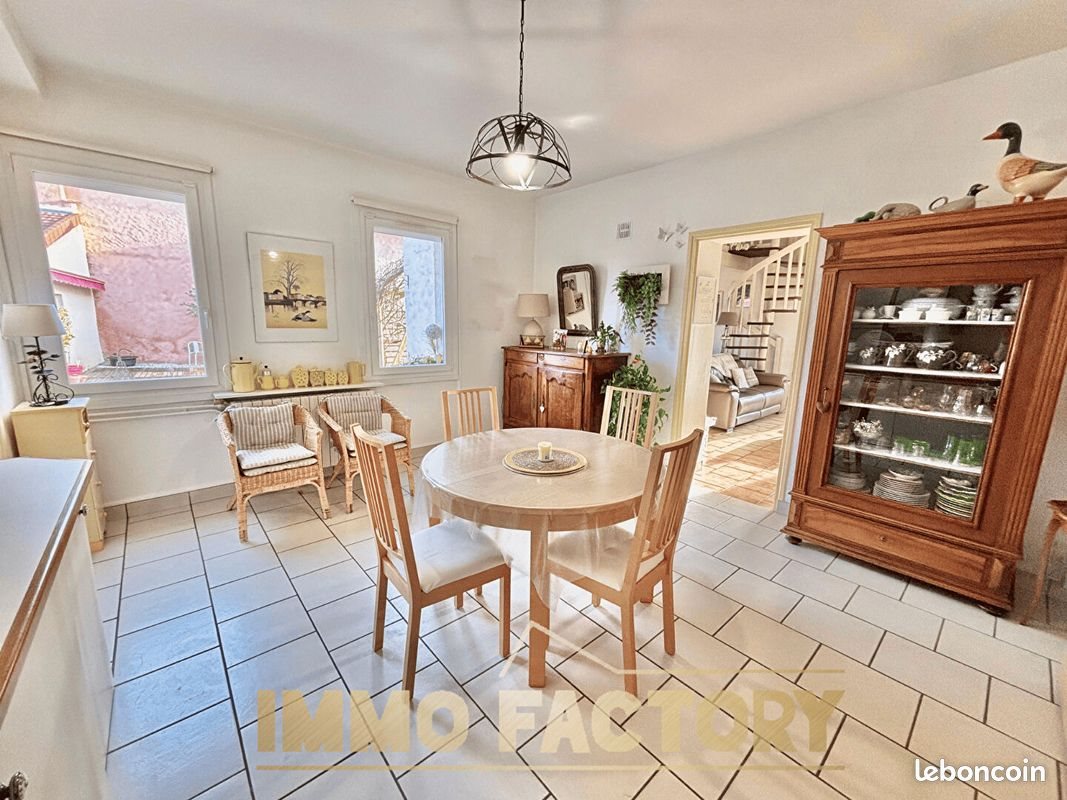 Maison à vendre, 141m², Roanne