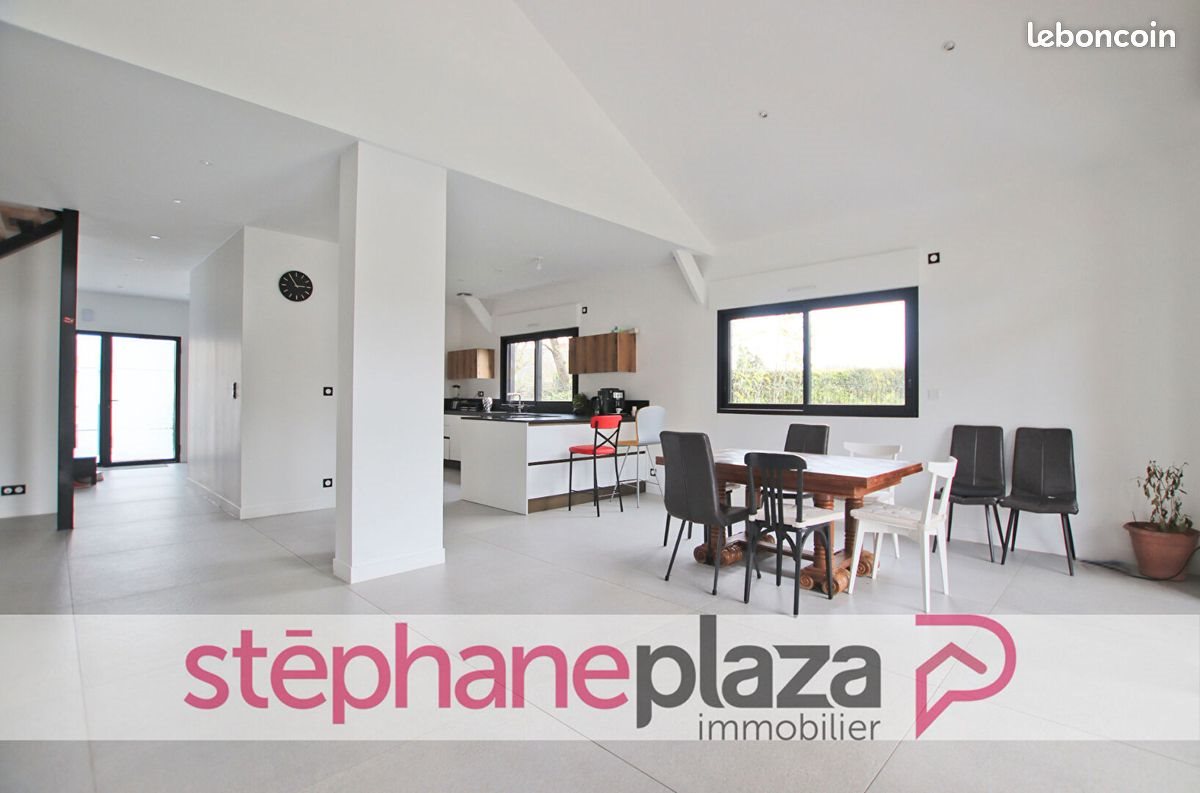 Maison à vendre, 165m², Vern-sur-Seiche