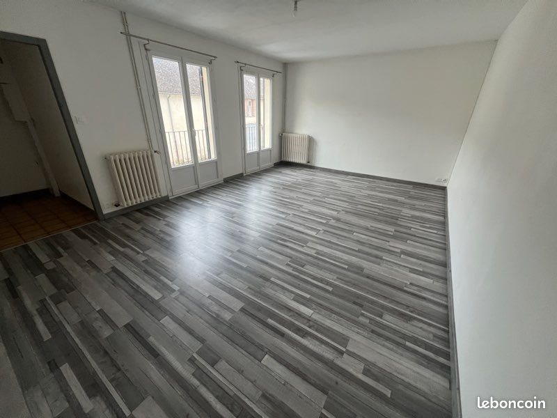 Appartement à louer, 56m², Dangé-Saint-Romain