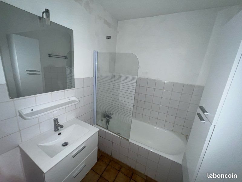 Appartement à louer, 56m², Dangé-Saint-Romain