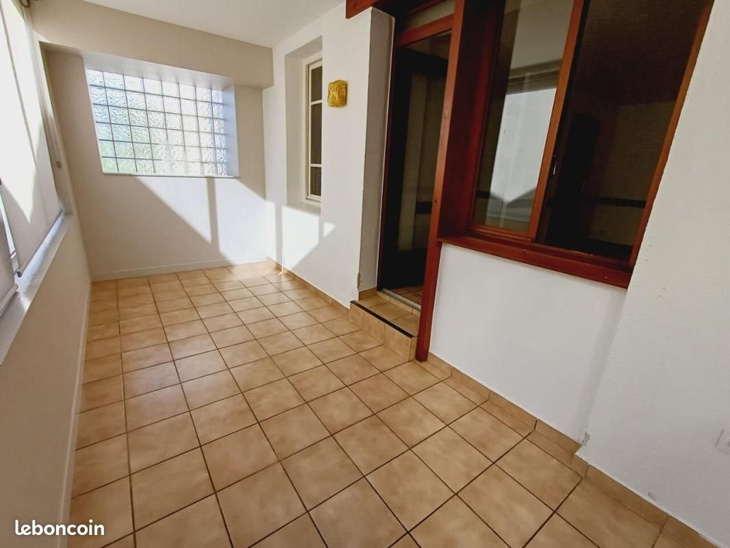 Appartement à louer, 30m², Sainte-Sigolène