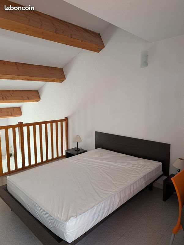 Appartement à louer, 40m², Nîmes