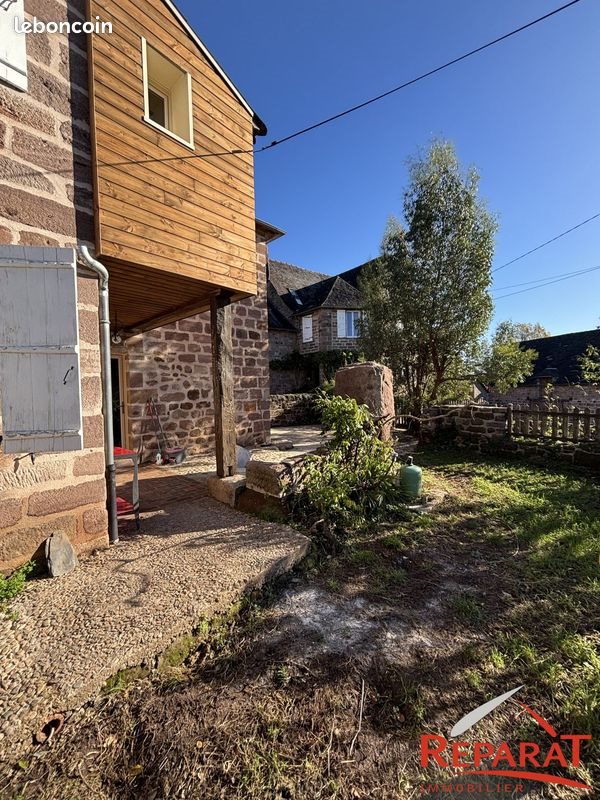 Maison à louer, 135m², Saint-Solve