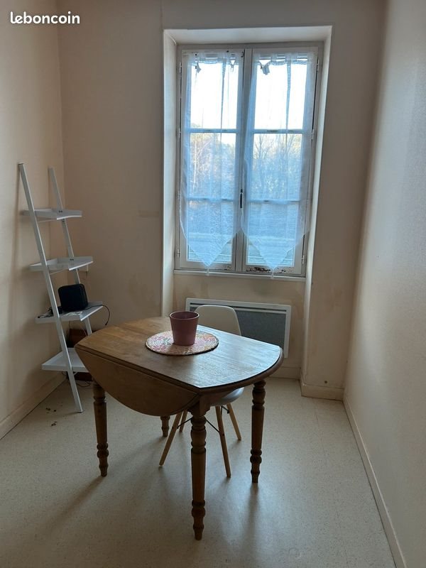 Appartement à louer, 40m², Meaulne-Vitray