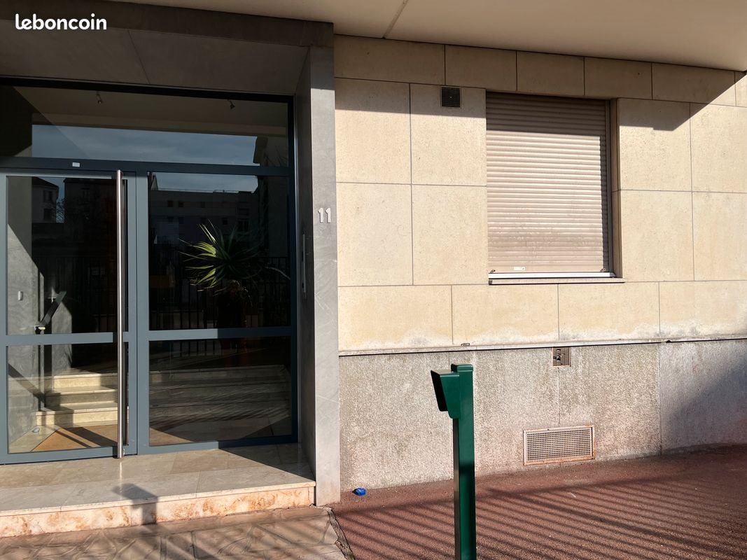 Appartement à louer, 29m², Lyon 8ème