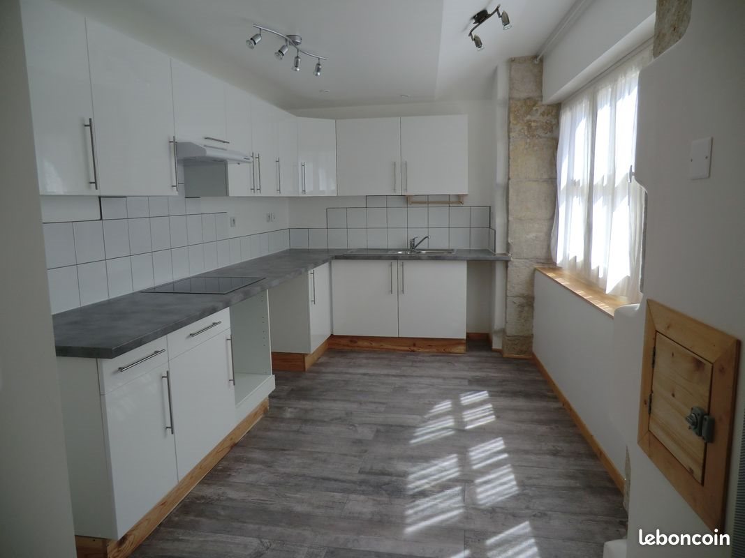Appartement à louer, 75m², Fleurance