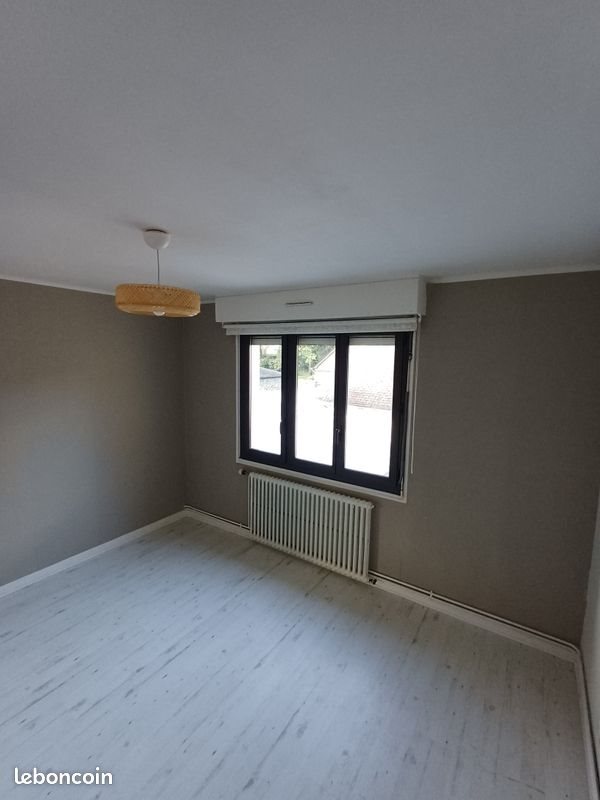 Appartement à louer, 57m², Combourg