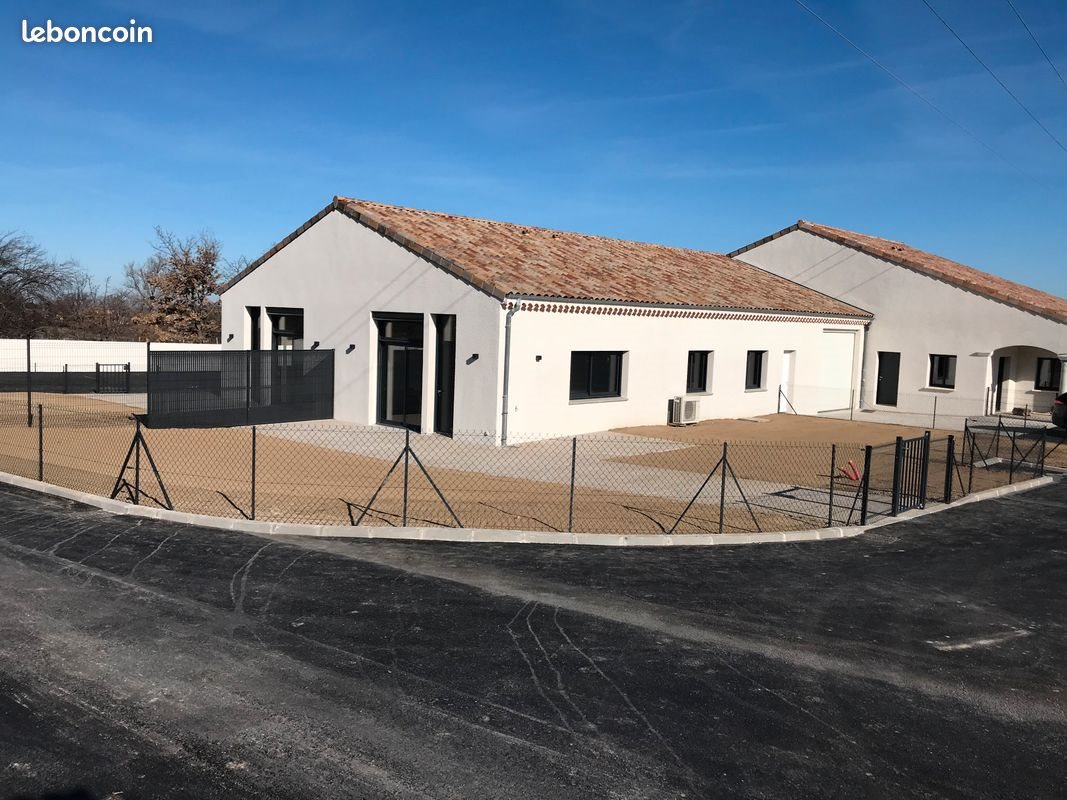 Maison à louer, 73m², Saint-Romain-d'Ay