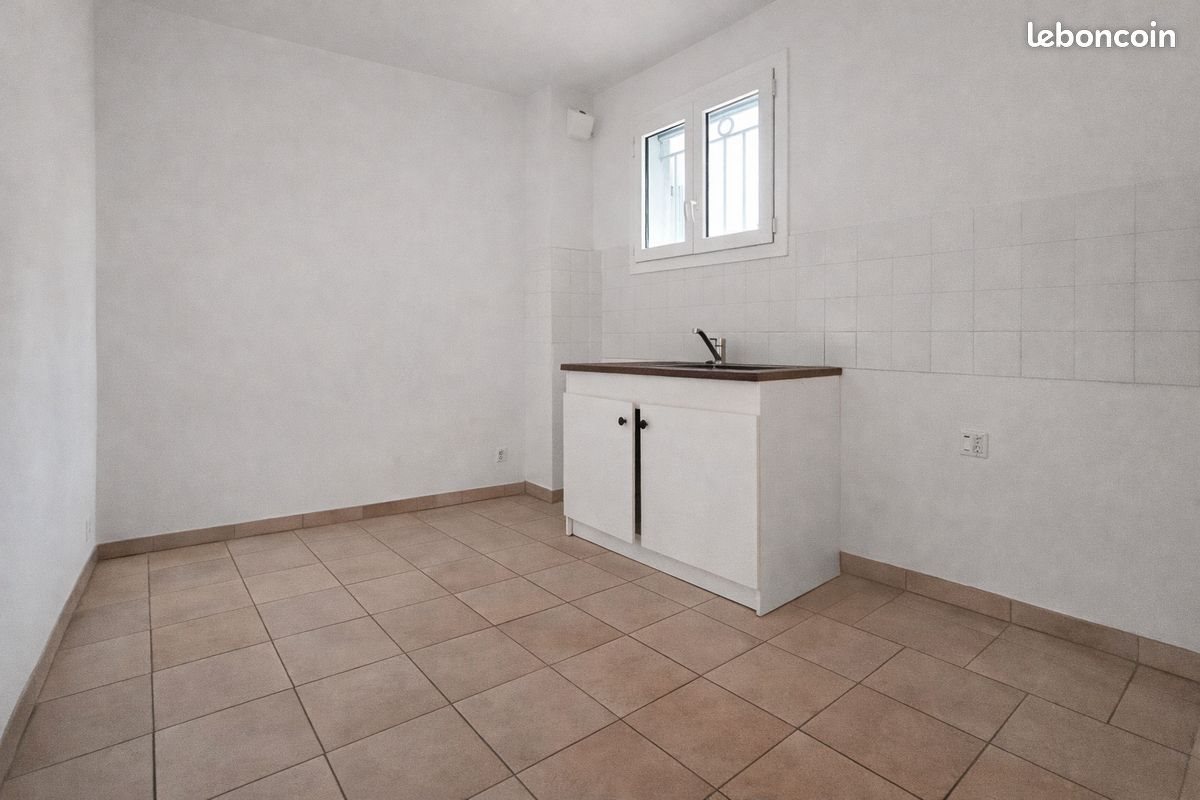 Appartement à louer, 65m², Puget-sur-Argens