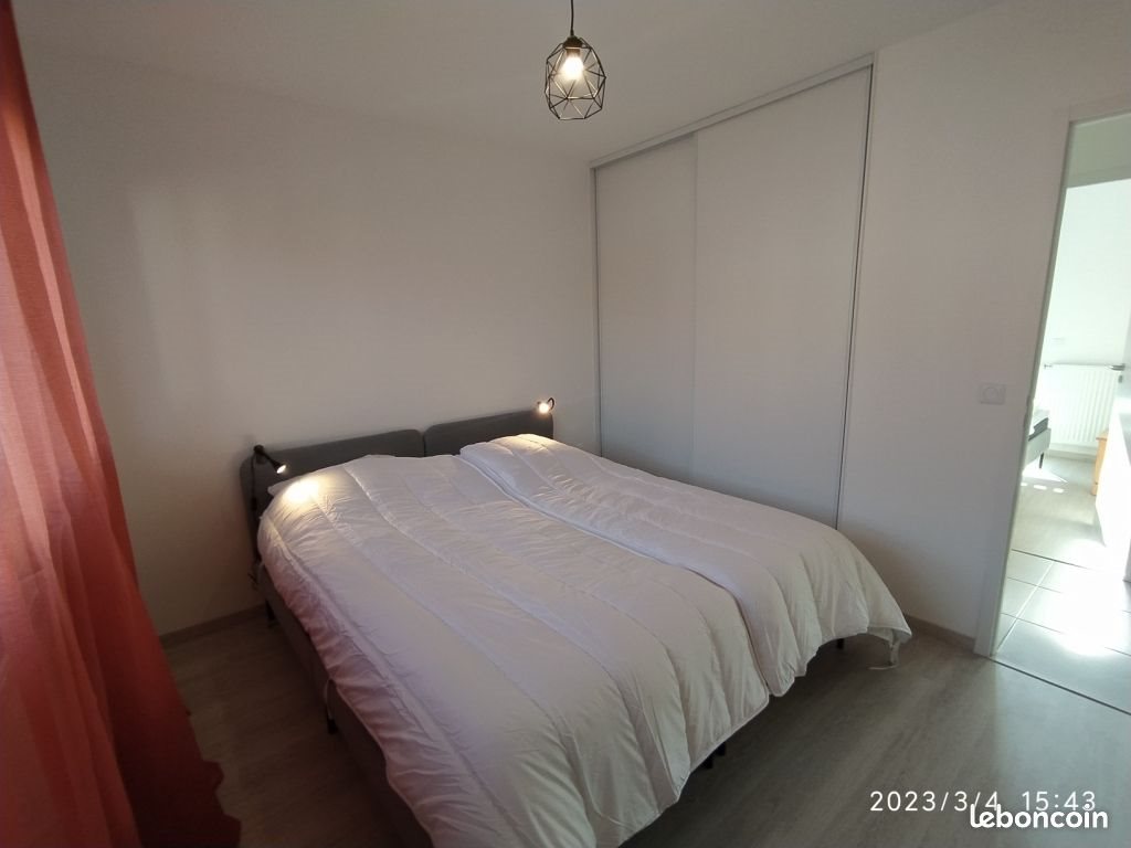 Maison à louer, 83m², Vougy