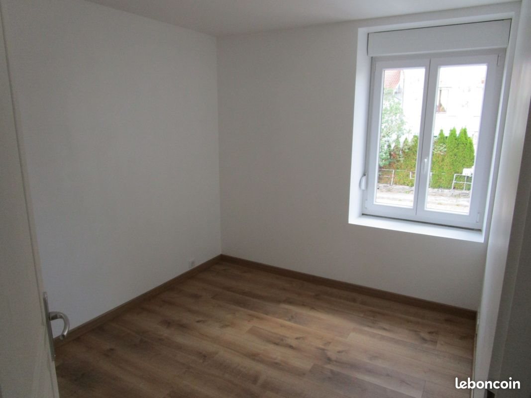 Appartement à louer, 65m², Arc-sous-Cicon