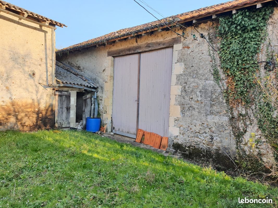 Maison à vendre, 180m², Chapelle-Viviers
