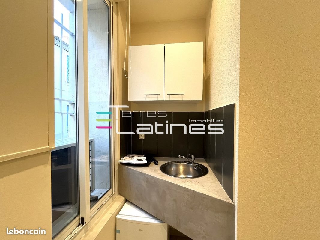 Appartement à louer, 9m², Nîmes