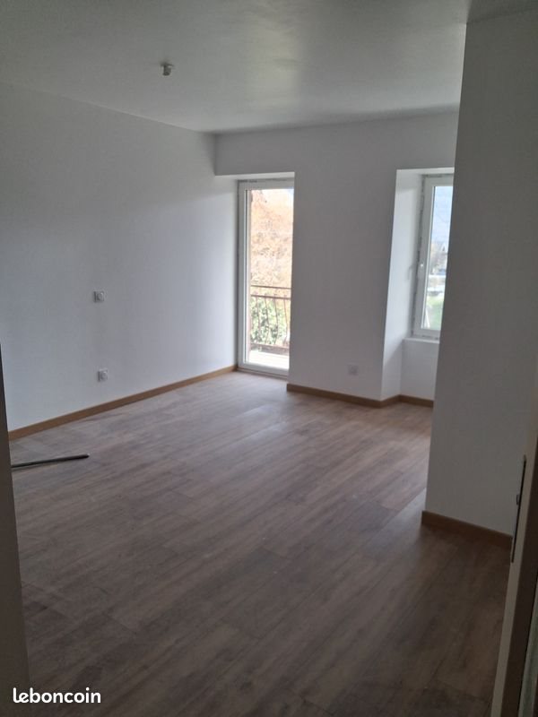 Appartement à louer, 67m², Mercury