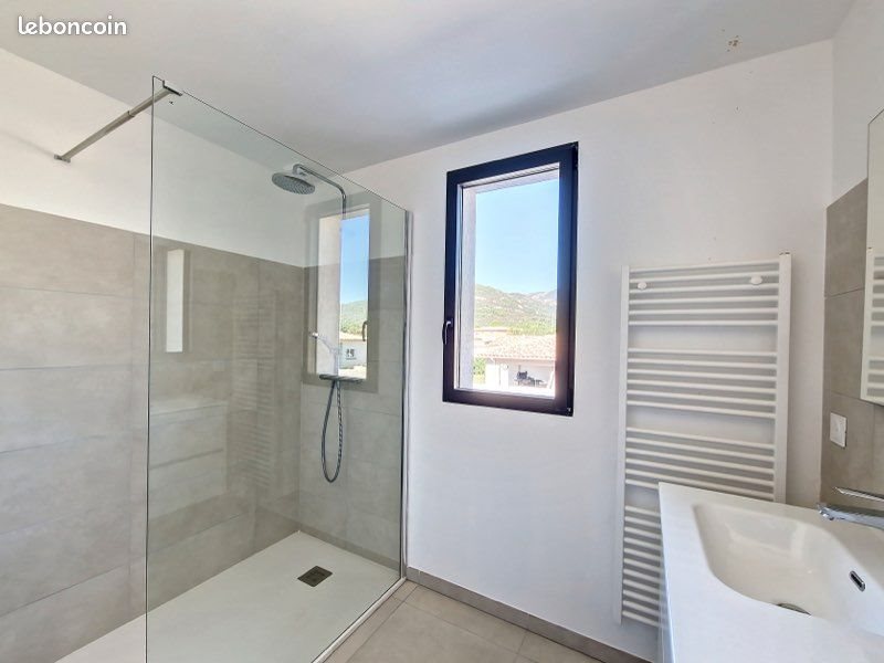 Appartement à louer, 68m², Lecci