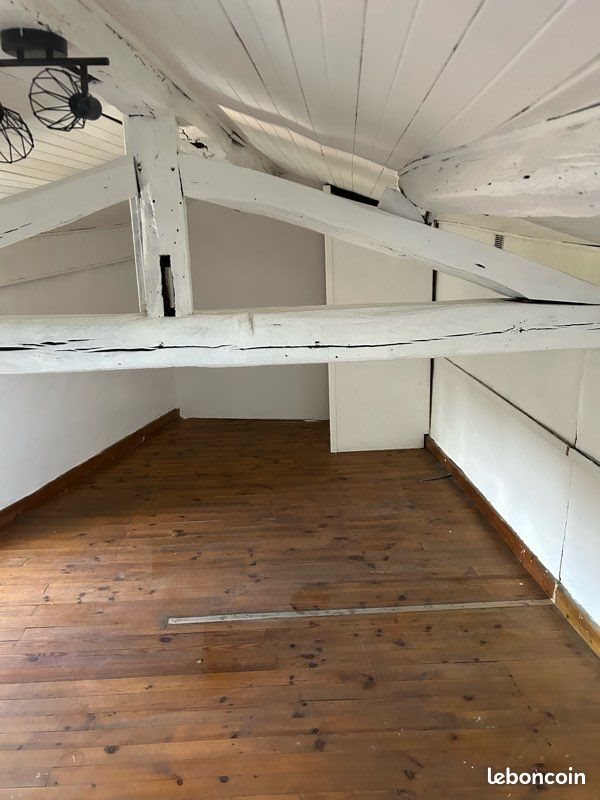 Maison à louer, 58m², Mézin