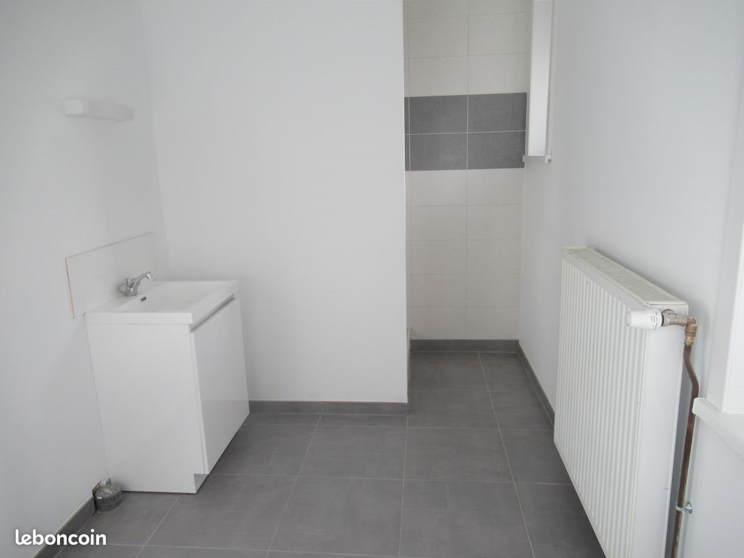 Appartement à louer, 65m², Flêtre