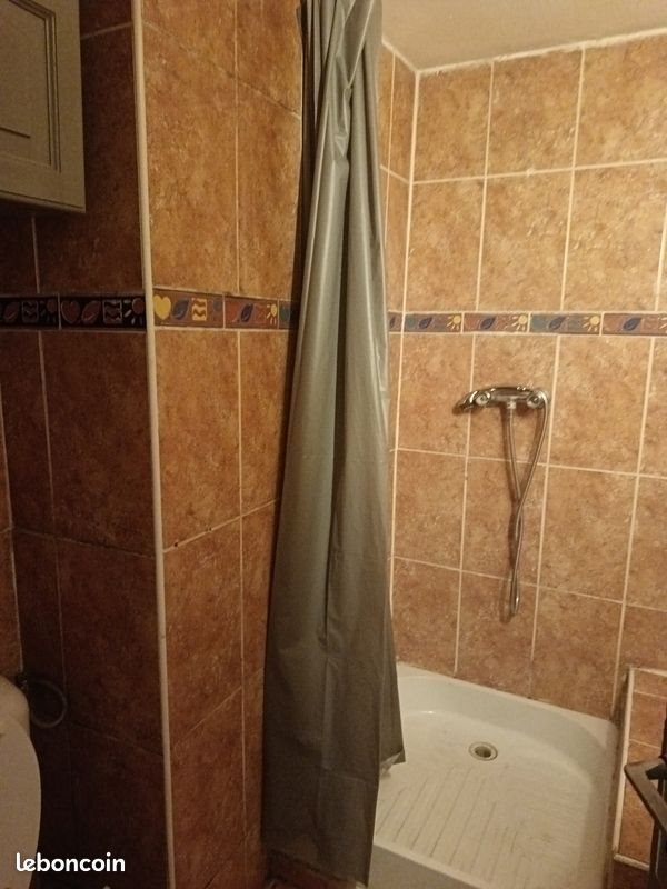 Appartement à louer, 18m², Bollène