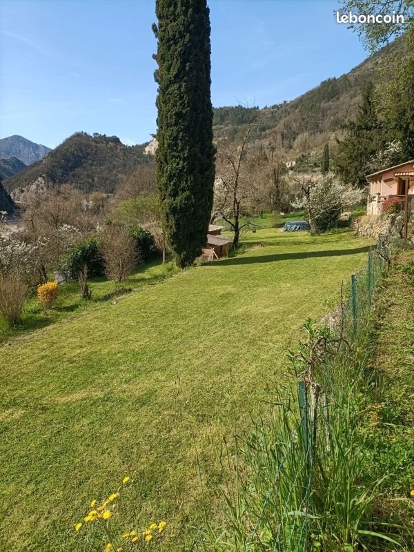 Maison à vendre, 77m², Lantosque