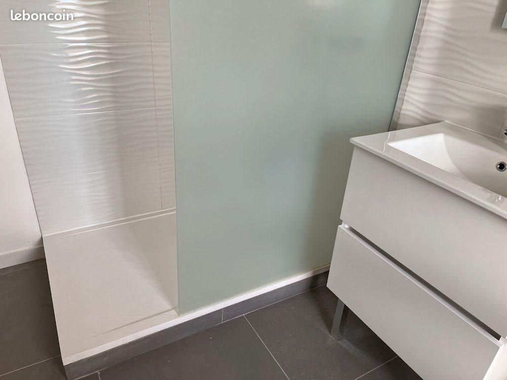 Appartement à louer, 80m², Nîmes