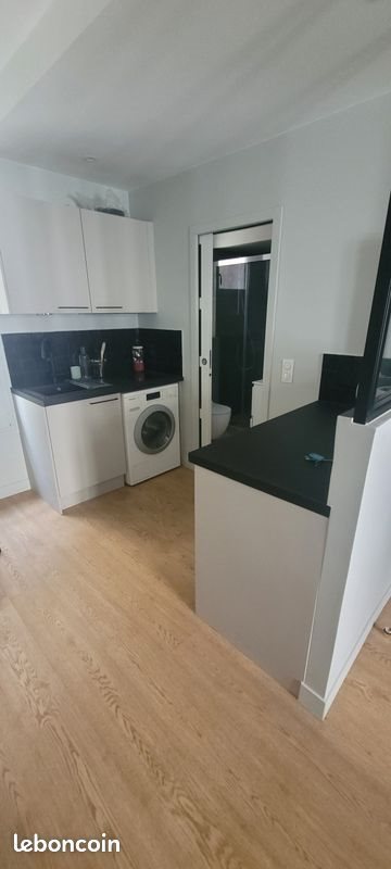 Appartement à louer, 22m², Paris 18ème