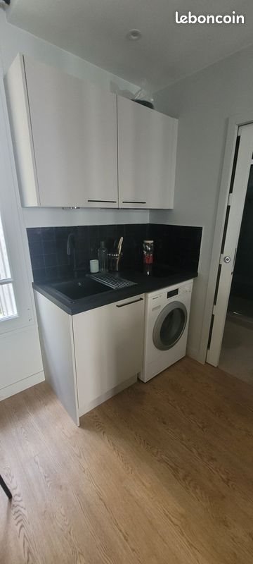 Appartement à louer, 22m², Paris 18ème