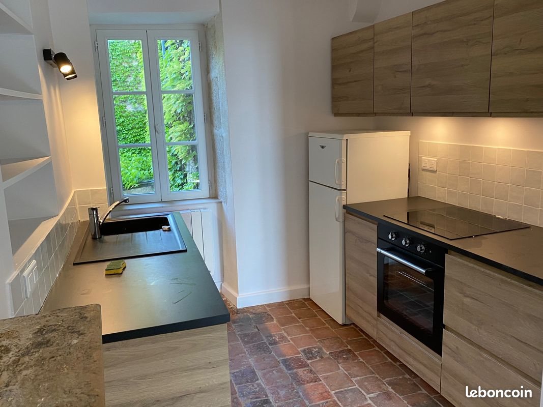 Maison à louer, 92m², Flavigny-sur-Ozerain