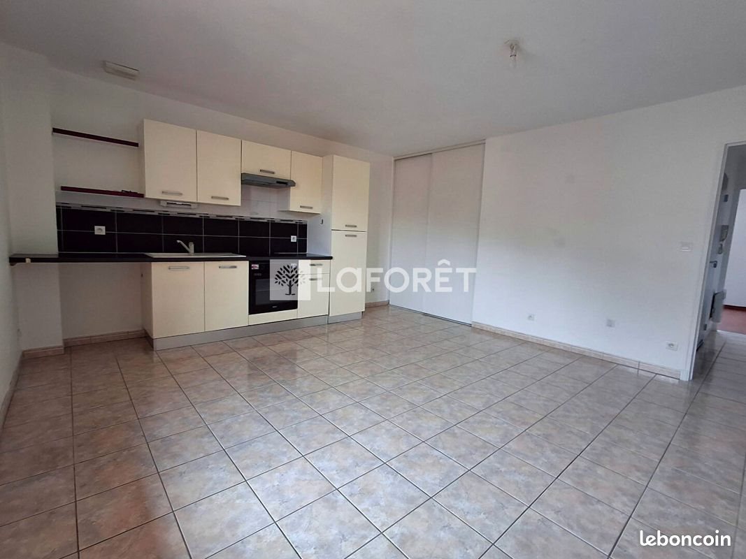 Appartement à louer, 42m², Magenta
