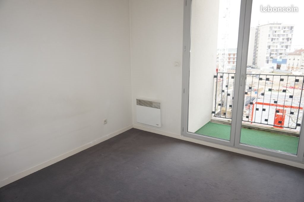 Appartement à louer, 38m², Reims