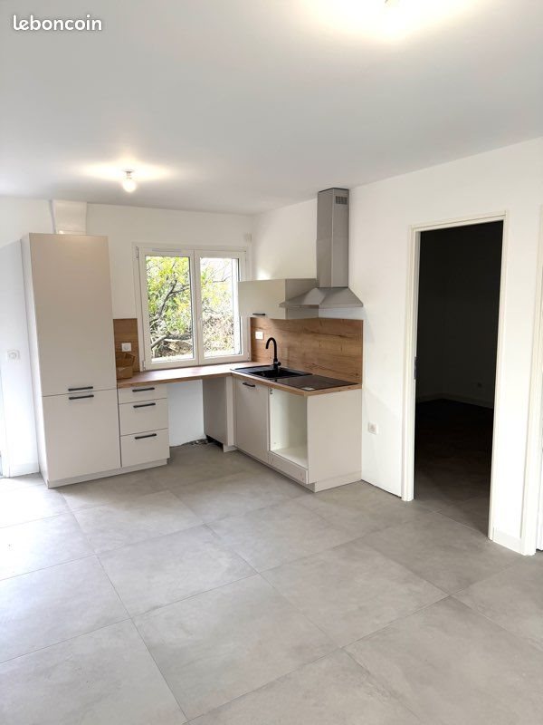 Appartement à louer, 55m², Saint-André-de-la-Roche