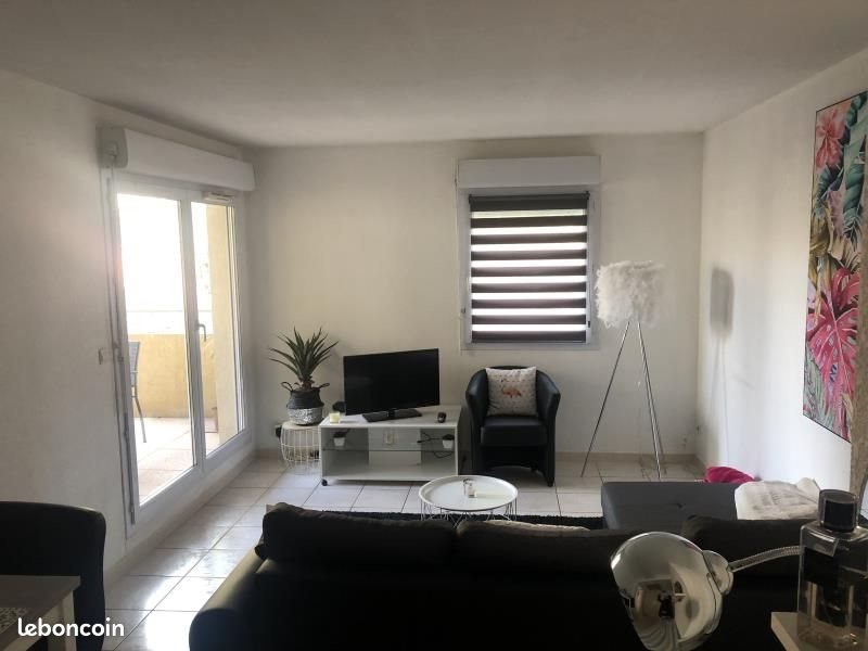 Appartement à louer, 47m², Nîmes