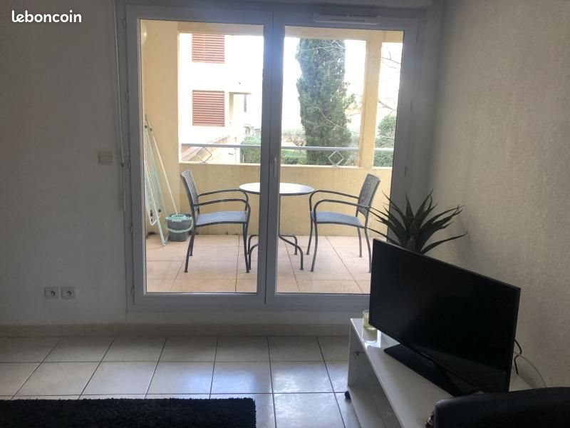 Appartement à louer, 47m², Nîmes