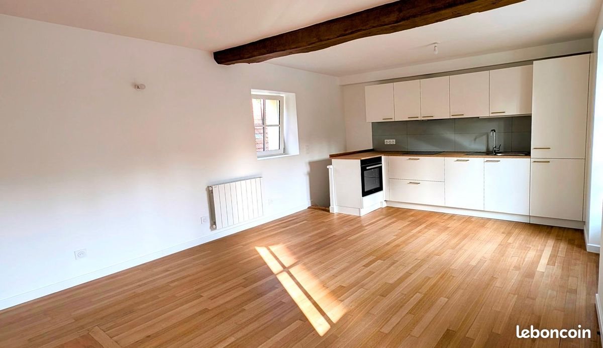 Maison à louer, 90m², Etiolles