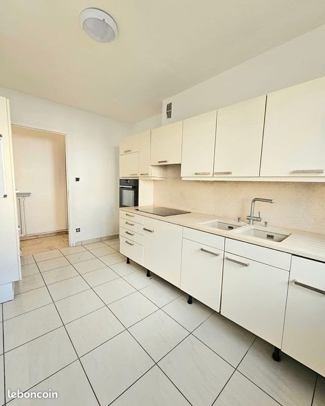 Appartement à vendre, 77m², Saint-Etienne