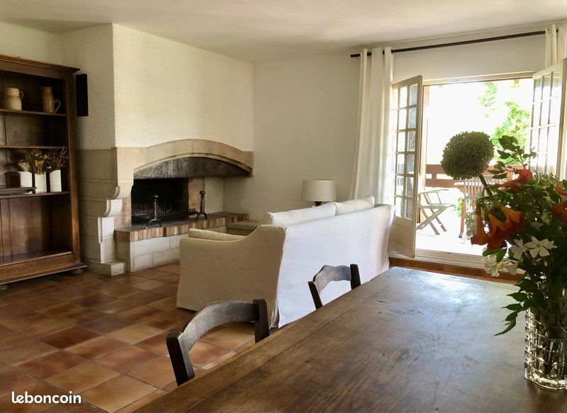 Maison à louer, 170m², Ille-sur-Têt