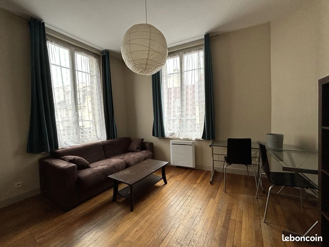 Appartement à louer, 26m², Reims