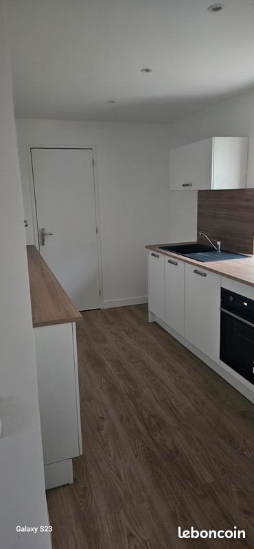 Maison à louer, 75m², Locon