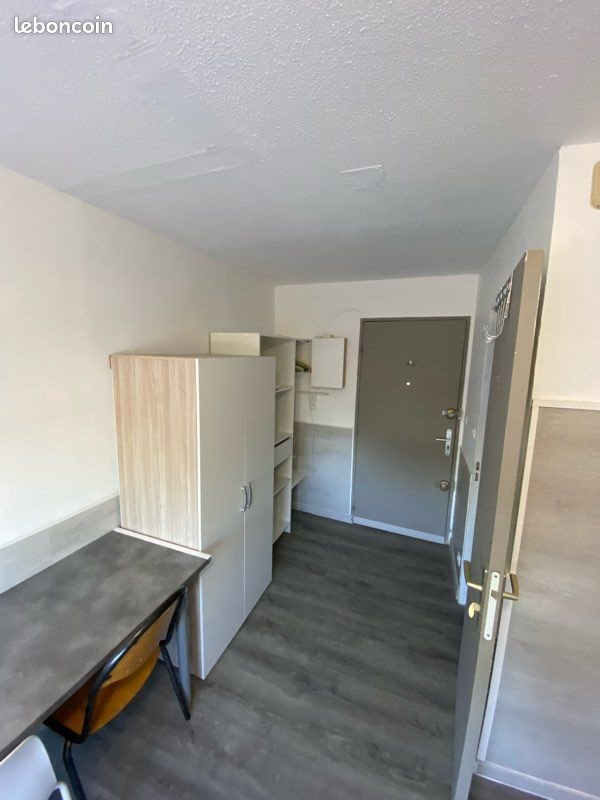 Appartement à louer, 13m², Nîmes