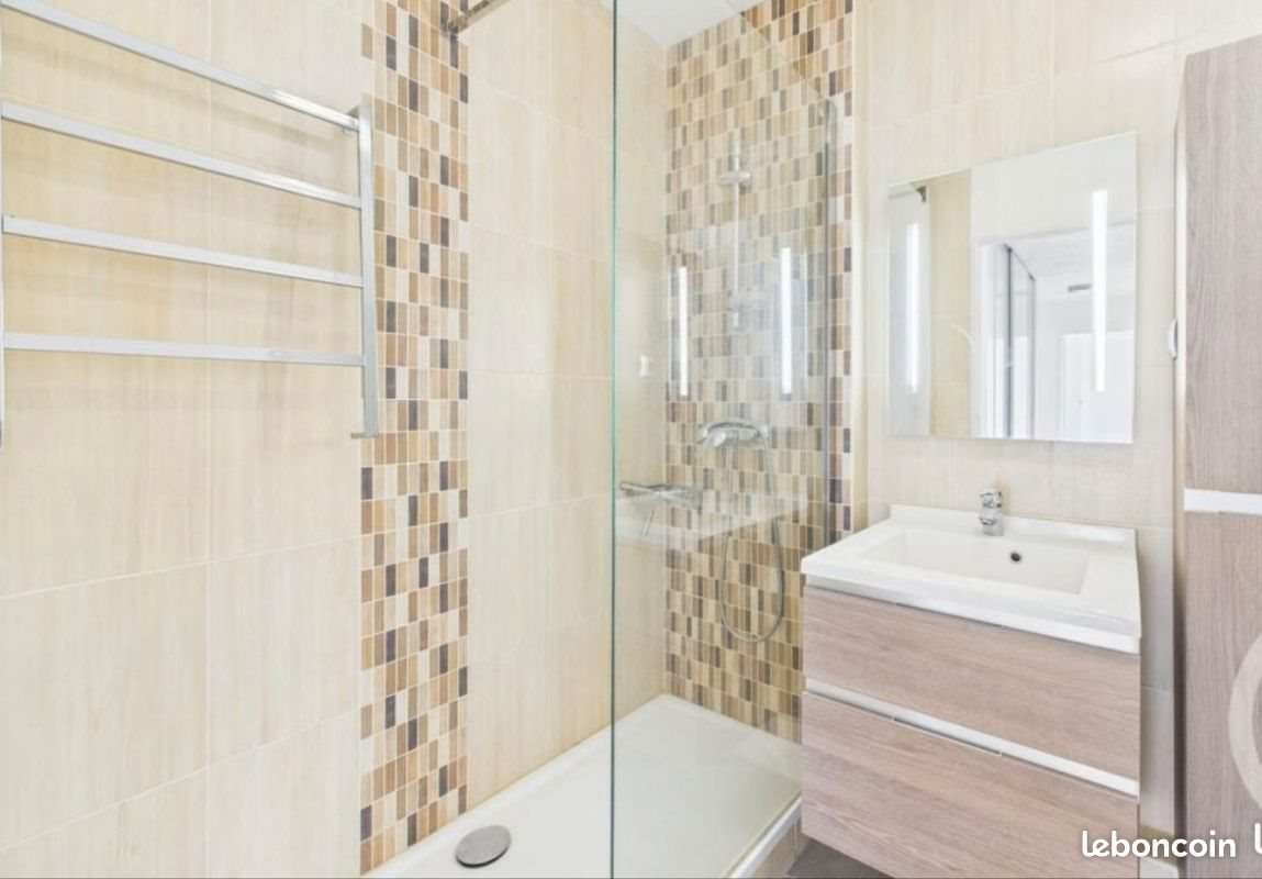 Maison à louer, 90m², Bédarieux