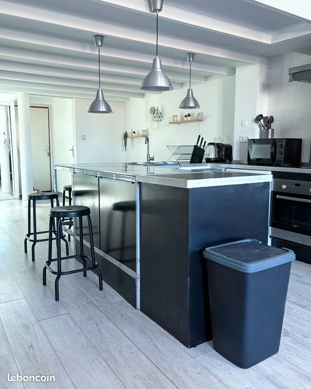 Appartement à louer, 70m², Marseille 1er