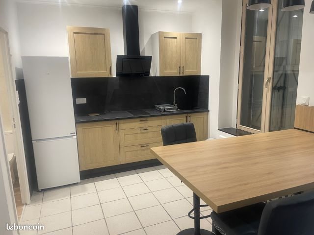 Appartement à louer, 30m², Saint-Etienne
