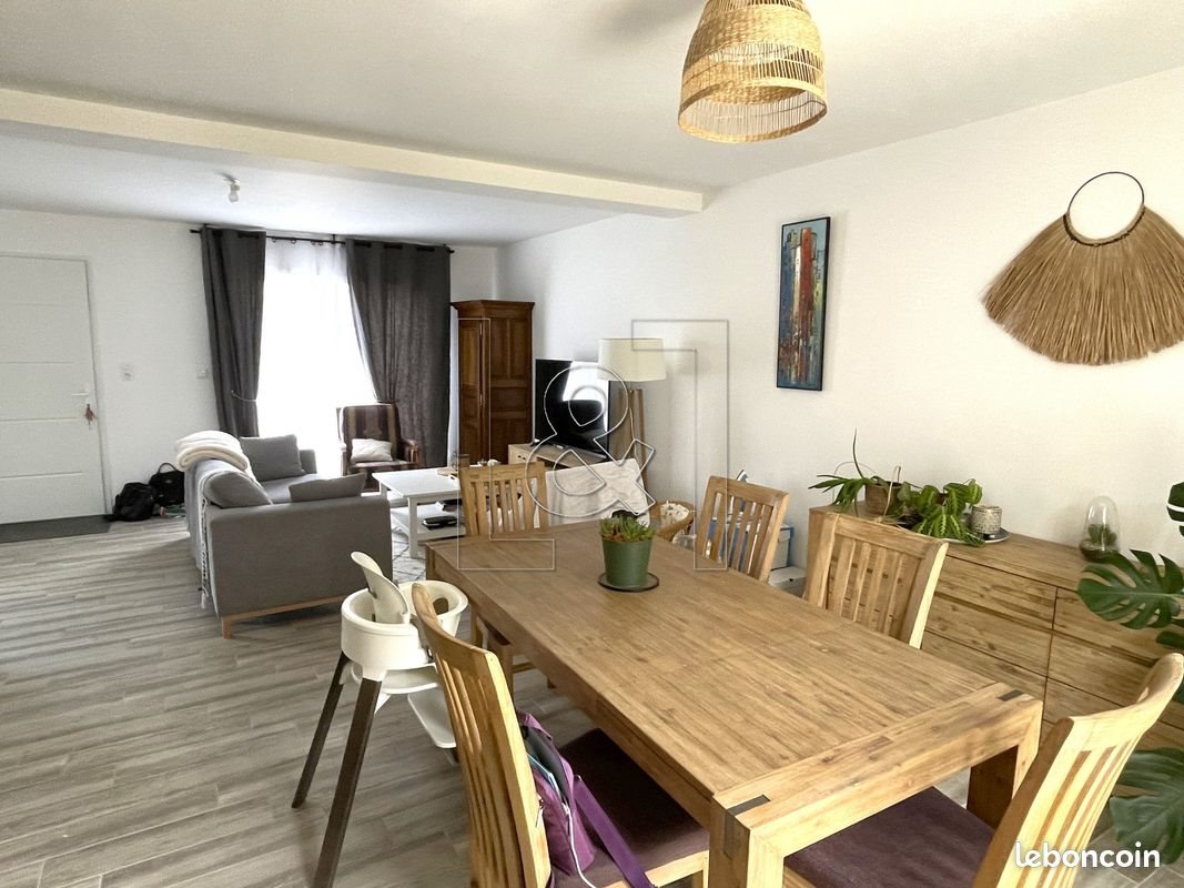 Maison à louer, 111m², Franqueville-Saint-Pierre