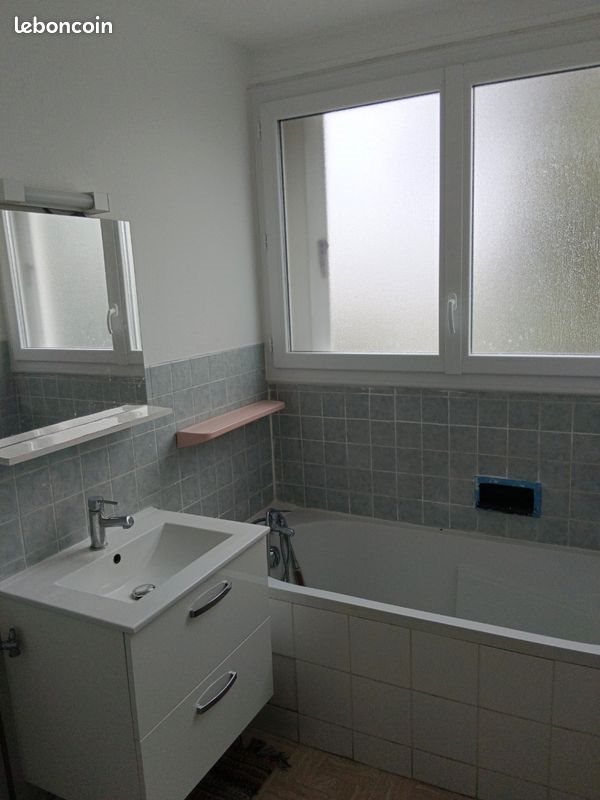 Appartement à louer, 65m², Saint-Jean-de-la-Ruelle