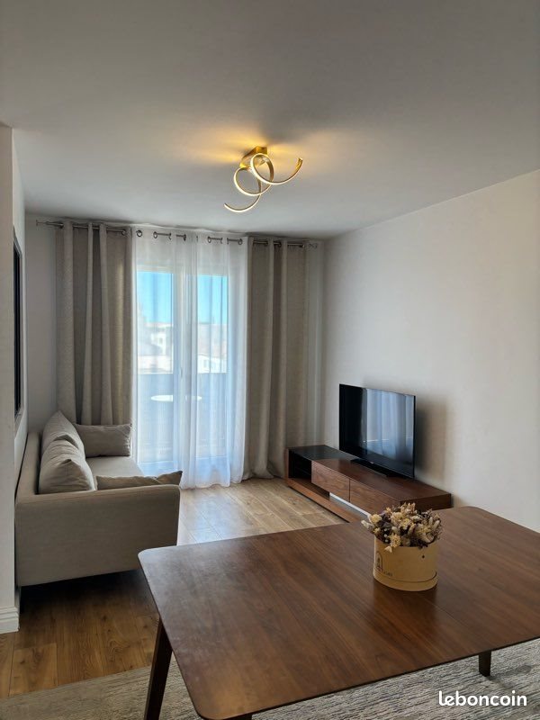 Appartement à louer, 59m², Miramas