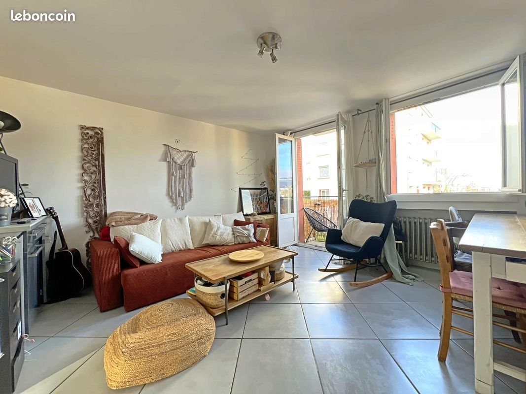 Appartement à vendre, 57m², Saint-Etienne