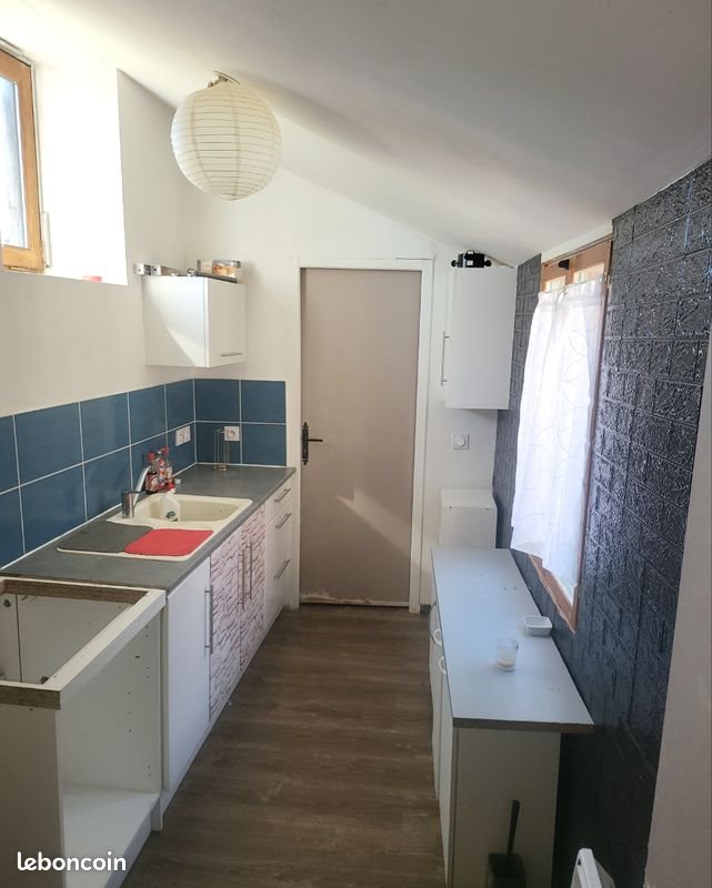 Appartement à louer, 80m², Neuvic