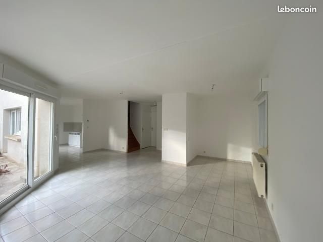 Maison à louer, 103m², Hérouville-Saint-Clair