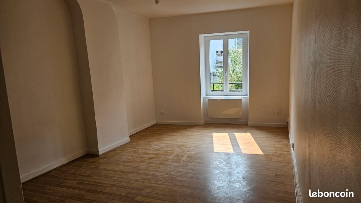 Appartement à louer, 28m², Ceyrat