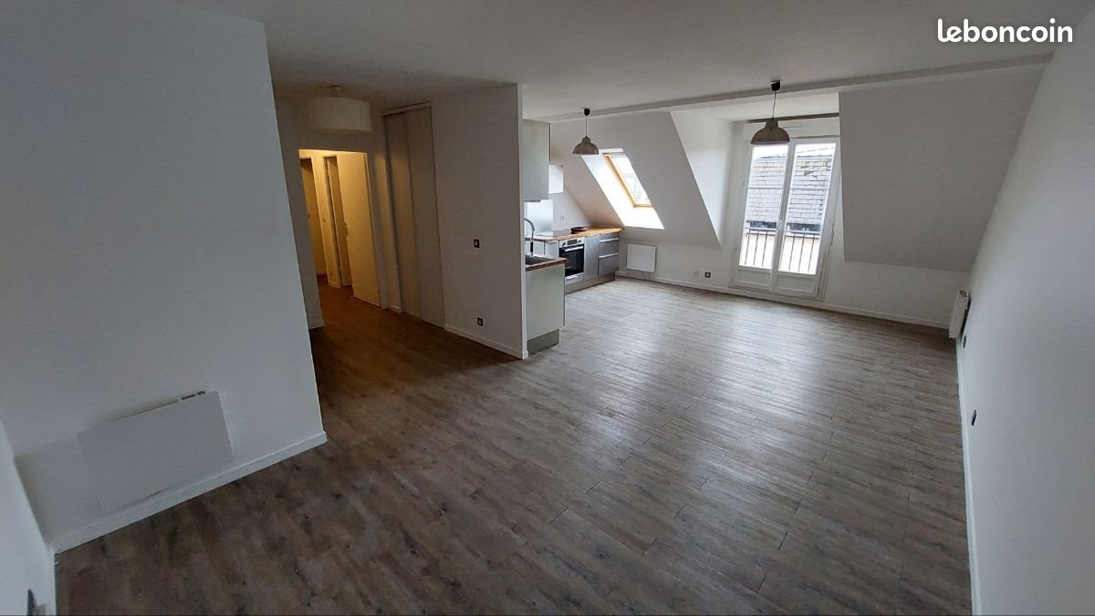 Appartement à louer, 53m², Cergy